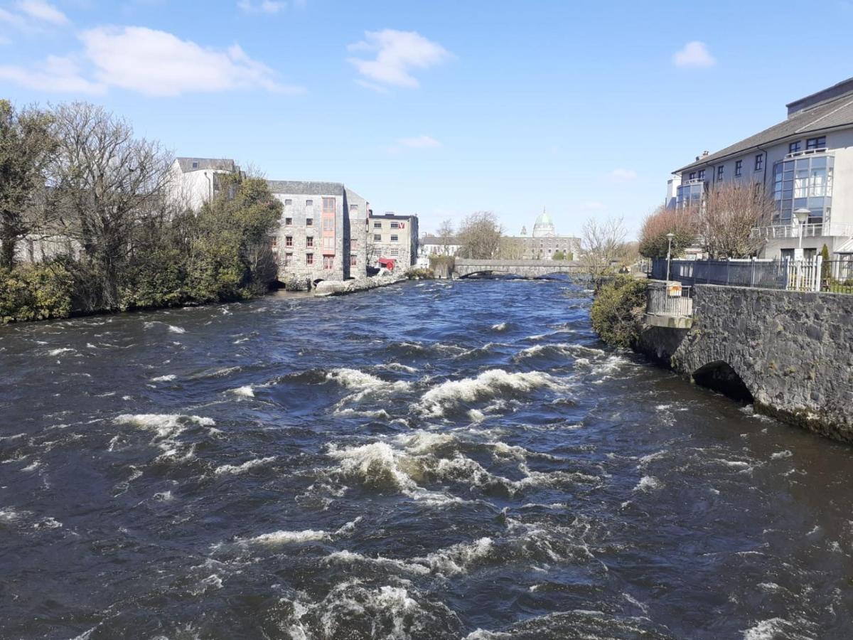 Lisheen Lodge Galway Buitenkant foto