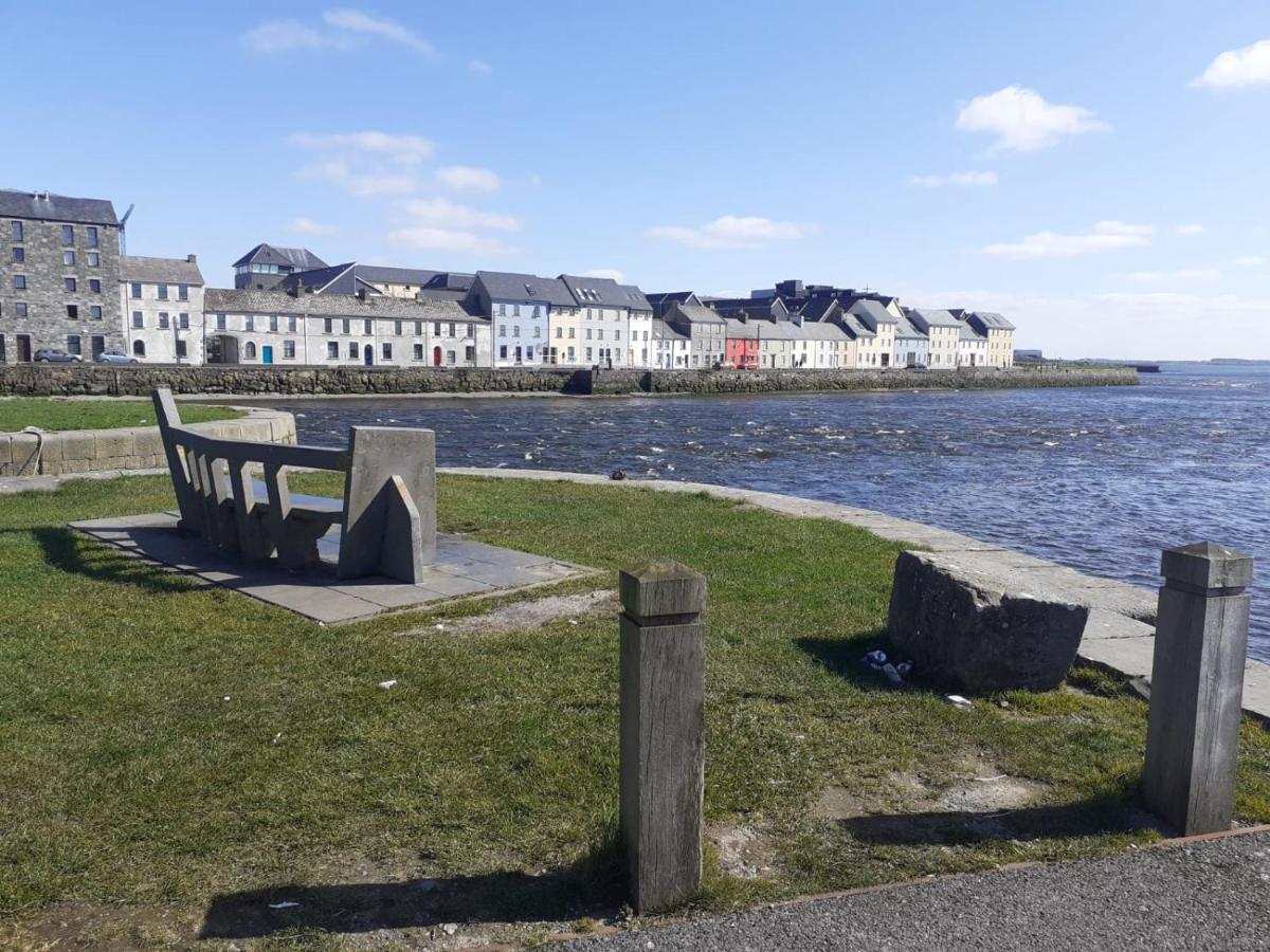 Lisheen Lodge Galway Buitenkant foto